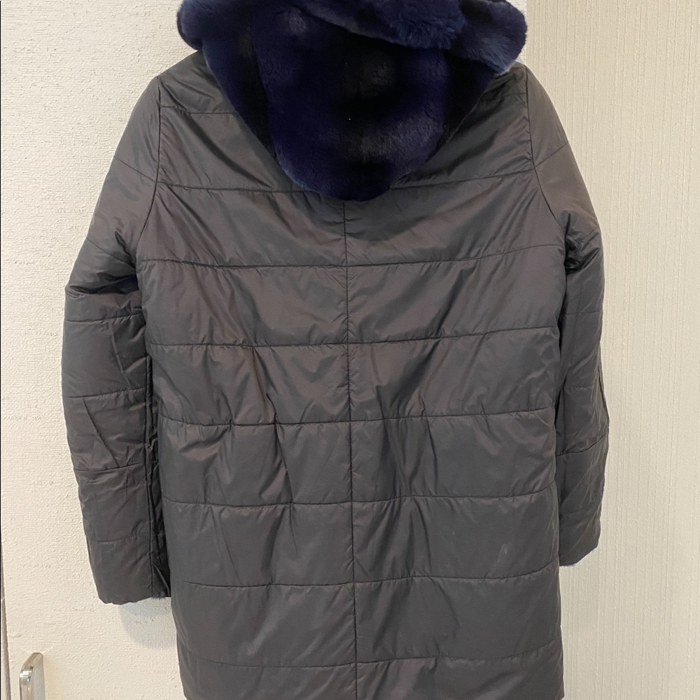 Fur Coat - Picture 8 of 14